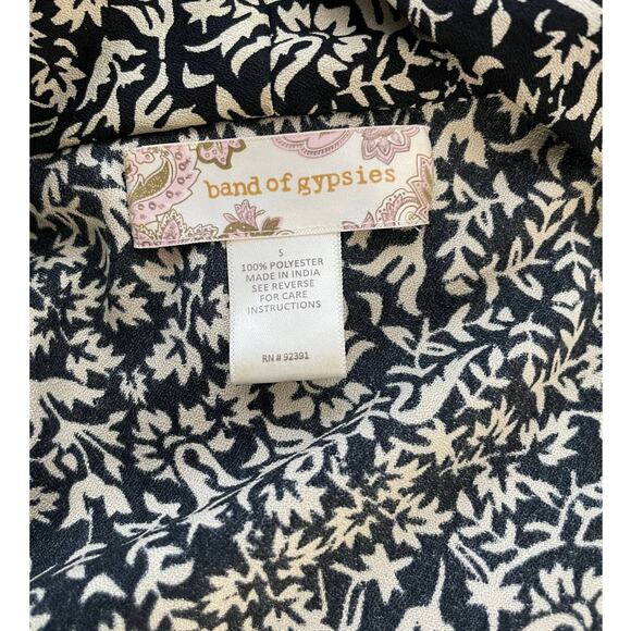 Band of Gypsies Kimono - Picture 6 of 6